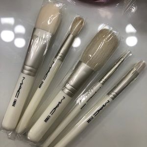 Authentic White MAC Cosmetics Makeup Brushes